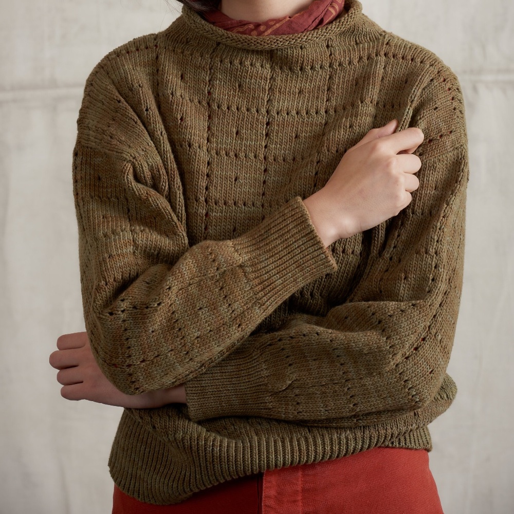 ISO XS-S Windowpane Sweater in Moss